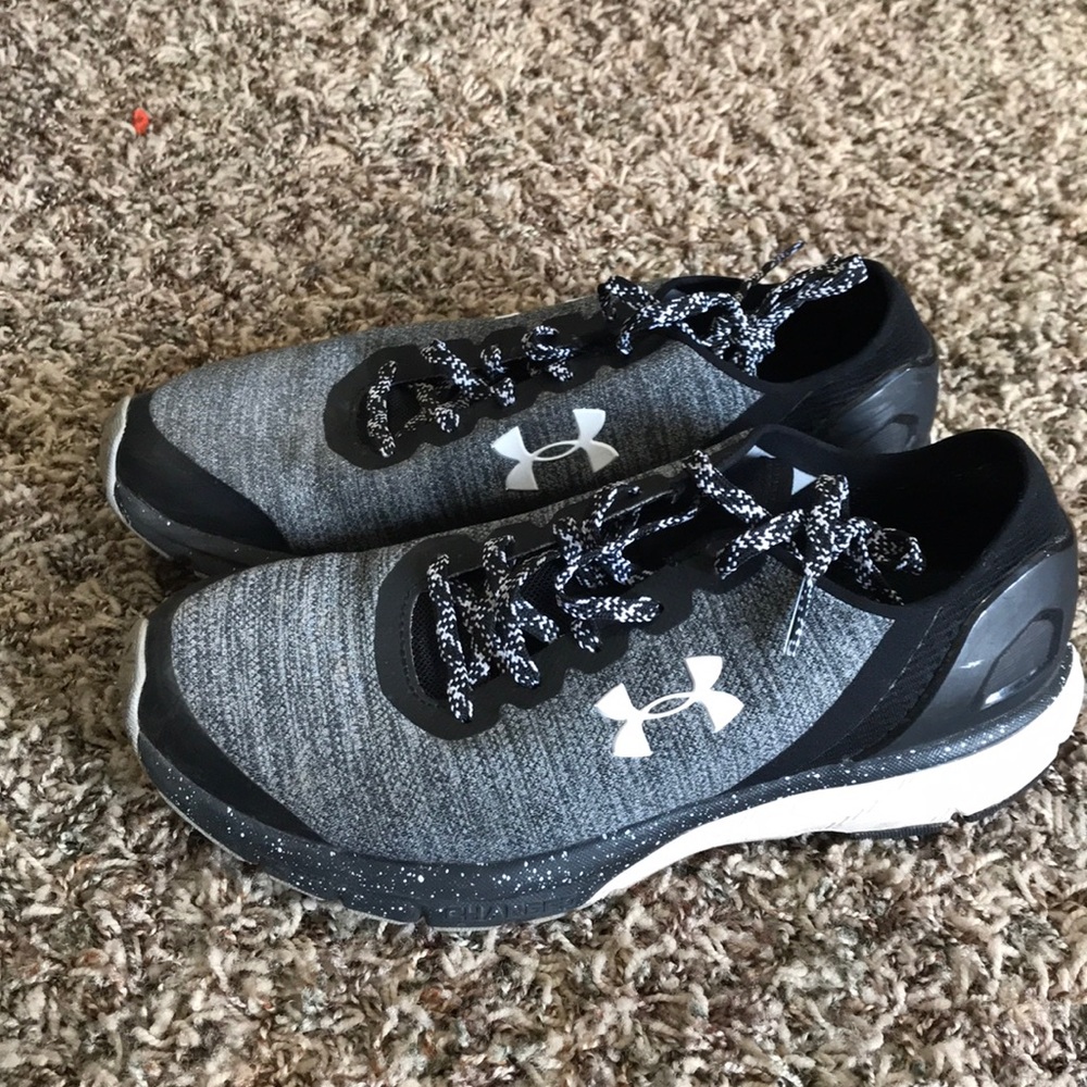 Under Armour Charged size 7.5 women’s. Great shape